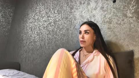 Lady online show from May 4, 8:56 pm