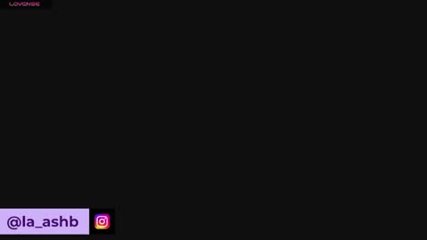 NamiThompson online show from June 2, 10:44 pm