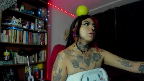 Val  online show from October 7, 1:54 am