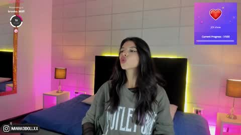 Nana  online show from February 13, 7:37 pm