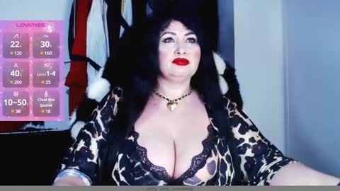 NanaLaGloss online show from February 7, 1:43 pm