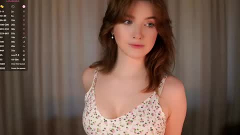 Kiana online show from June 7, 7:26 am