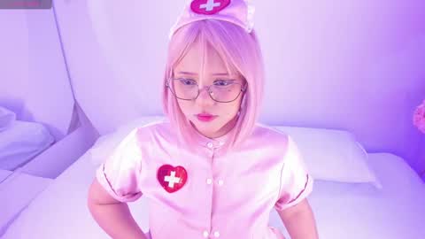 NanaOsaky online show from October 27, 12:12 pm