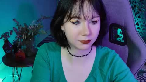 nancymartinez online show from October 9, 5:33 am