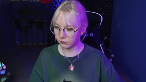 nancymartinez online show from February 15, 1:05 pm