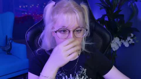 nancymartinez online show from January 13, 3:15 pm