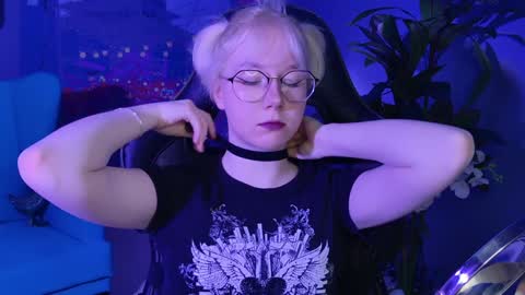 nancymartinez online show from January 13, 5:12 am