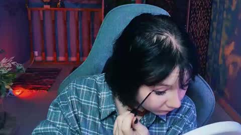 nancymartinez online show from September 13, 5:48 am