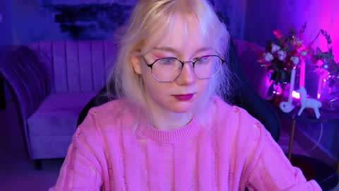 nancymartinez online show from January 14, 5:19 am