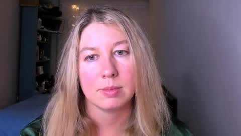 Nancy online show from April 13, 6:09 pm