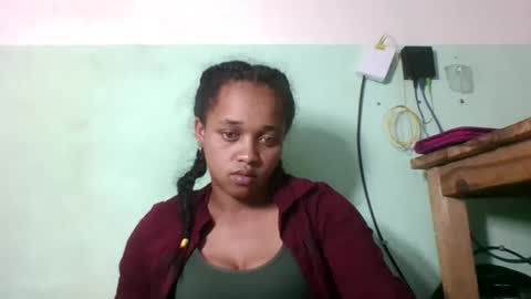 nandrianina416143 online show from March 7, 7:04 am