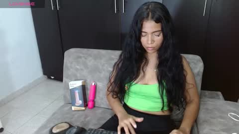 Nandy online show from November 12, 7:01 pm