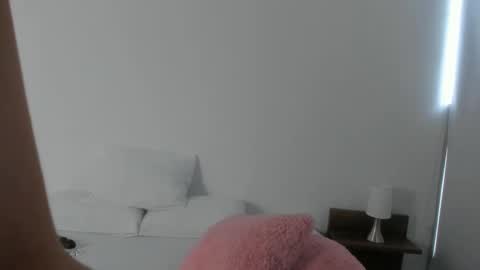 nany_model25 online show from February 19, 8:31 pm