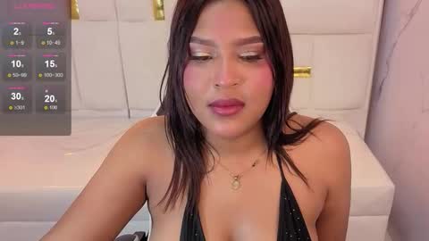 Naomi  online show from January 16, 12:34 pm