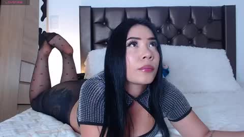 Guys the page has lately failed. If you see me disconnected thats why.   online show from April 23, 8:11 pm