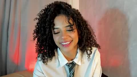 naomidawson online show from February 7, 12:20 am