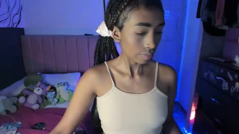 Naomii online show from March 3, 12:34 am