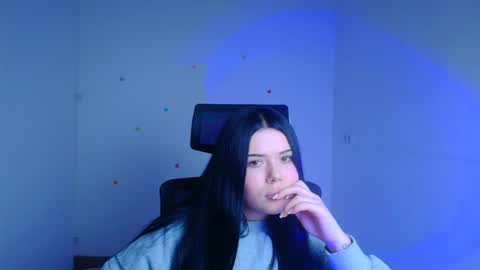 Naomi online show from October 9, 6:56 pm