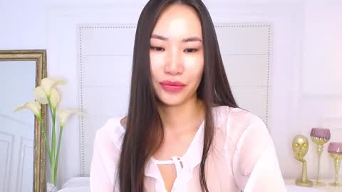 Naomi online show from January 18, 2:25 am