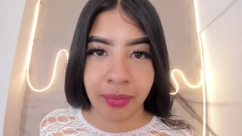 I am Naomy online show from October 3, 11:54 pm