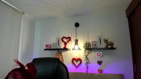 Naomy Stanley online show from February 16, 7:03 pm