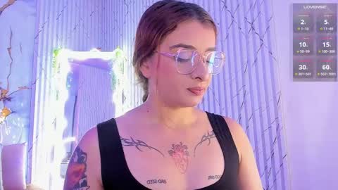 Naomy  online show from March 19, 3:55 am