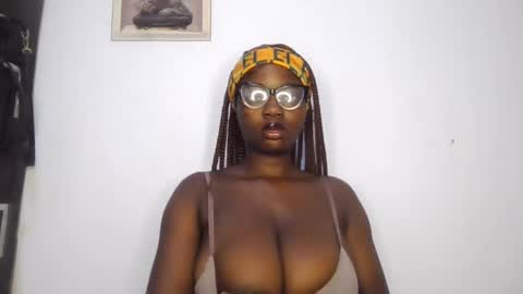 Amanda online show from February 26, 7:12 am