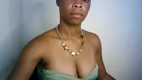 nasty_bella22 online show from May 6, 10:03 pm
