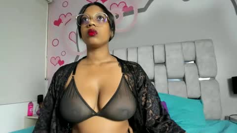 NATALI KIDMAN online show from February 9, 12:30 pm