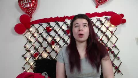 Natalia Walker online show from April 9, 2:00 pm