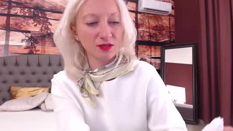 Natalie online show from September 21, 11:53 am