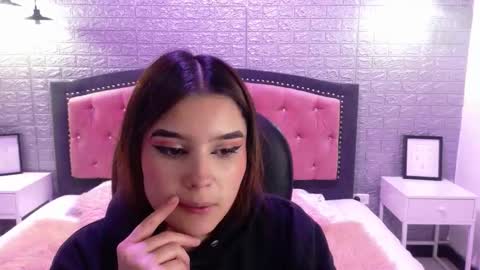 natalie  online show from September 17, 2:42 am