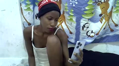 natalih online show from December 18, 4:53 am