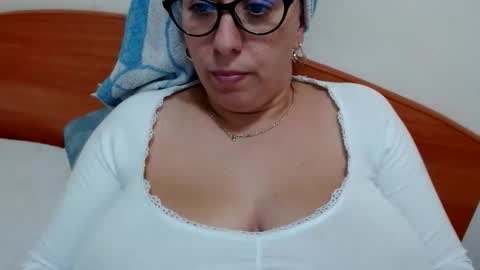 natally online show from October 17, 1:47 pm