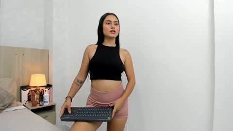 Nataly Calderon online show from October 21, 3:10 am