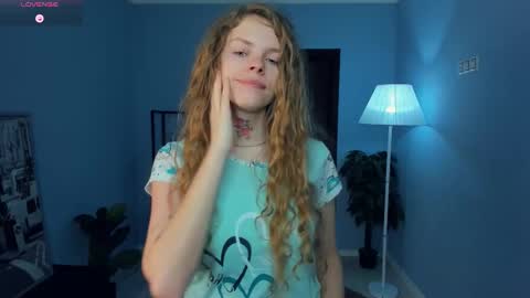 Natalie online show from February 10, 5:21 am