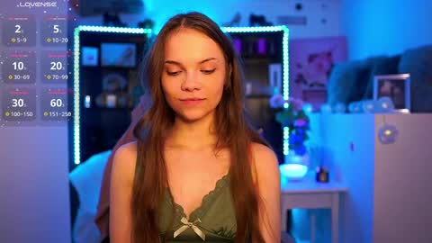 natasha__malkova online show from December 7, 11:18 am