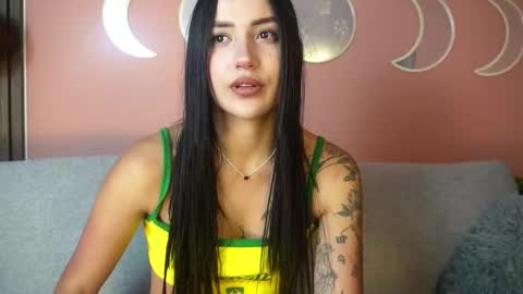 Hello im Natti online show from March 17, 4:00 pm