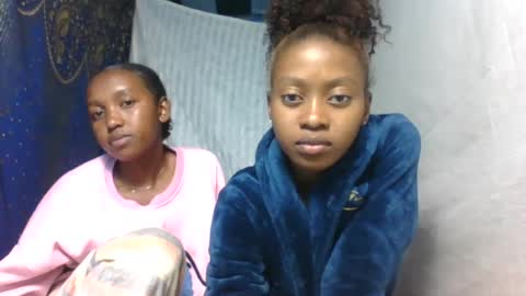 nathalia069 online show from June 16, 7:26 pm