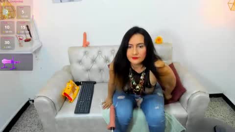 N A T H A L I A online show from February 20, 7:41 pm