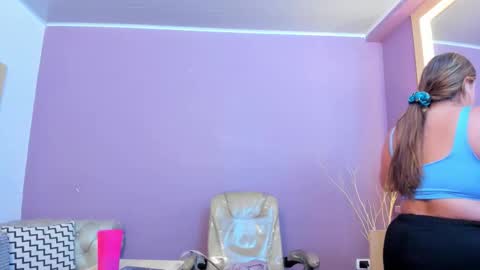 nathalie rossel online show from March 23, 11:49 am