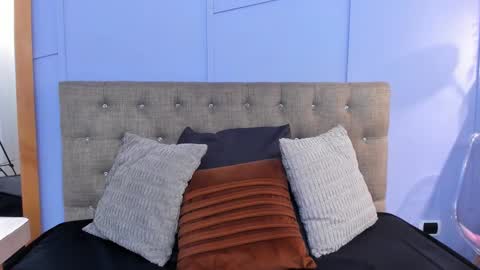 nathalie rossel online show from October 16, 9:17 pm