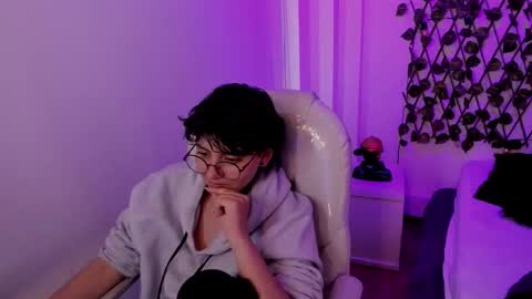 nathalyy_ds online show from February 1, 7:12 pm