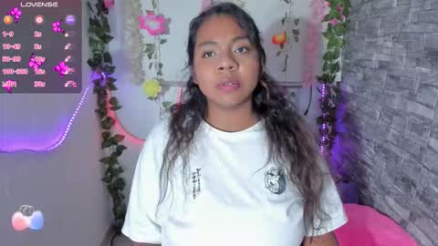 Naty online show from December 23, 6:50 am