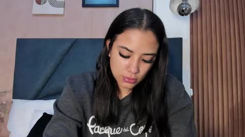 NATTASHA BROWN  online show from January 8, 10:52 am