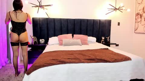 nattashaa online show from February 25, 11:32 am