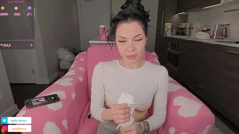 NATTY FIERROS online show from February 19, 9:17 am