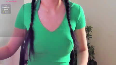 peach online show from October 15, 7:11 am