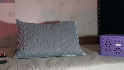 Gwen  online show from October 2, 7:41 pm