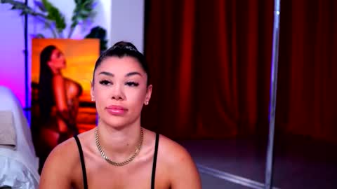 Naty online show from November 15, 10:27 am